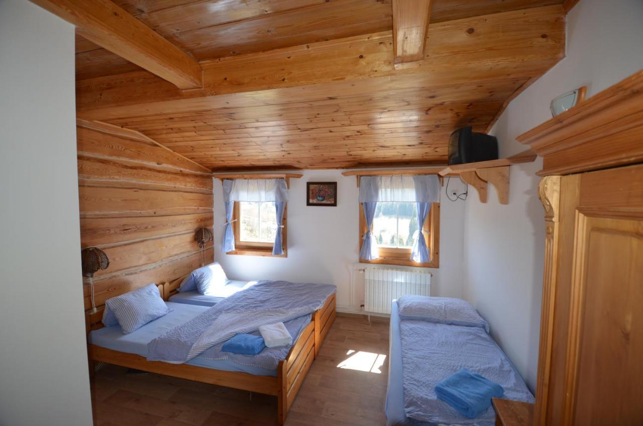 Penzion Lion Pec pod Snezkou Luaran gambar